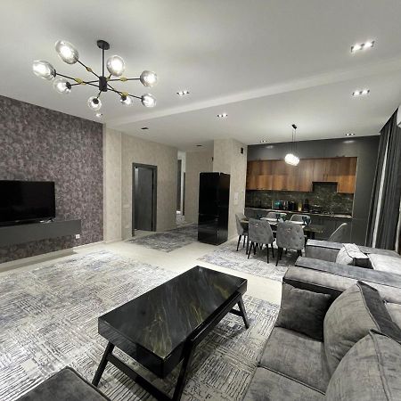 Ferienwohnung Yakkasaroy Dream House Taschkent Exterior foto